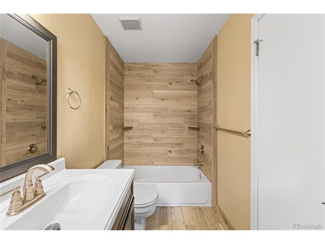 5623 W 76th Dr, Arvada, CO 80003