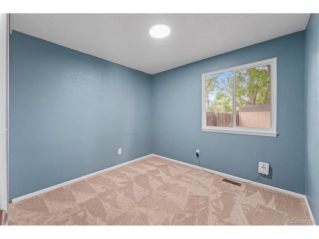 5623 W 76th Dr, Arvada, CO 80003