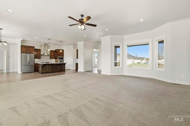 10467 Kaylee Way, Nampa, ID 83687