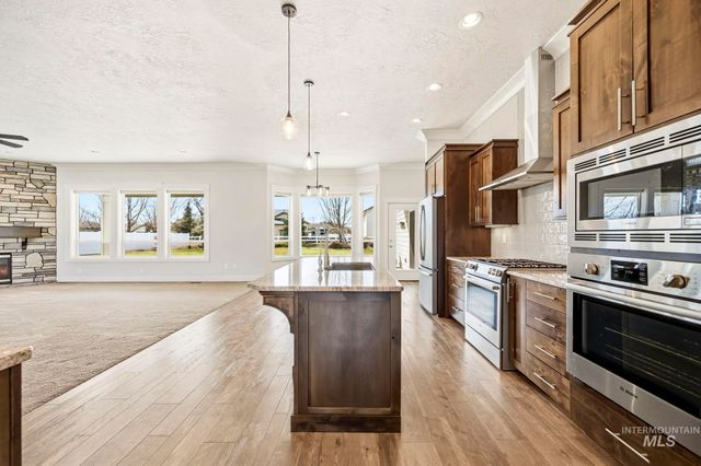 10467 Kaylee Way, Nampa, ID 83687