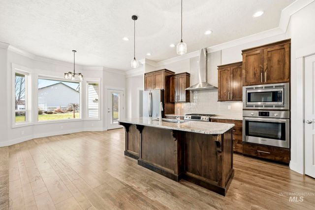 10467 Kaylee Way, Nampa, ID 83687