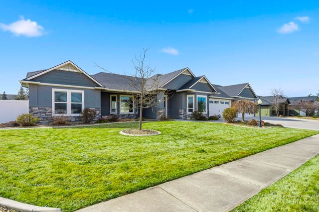 10467 Kaylee Way, Nampa, ID 83687