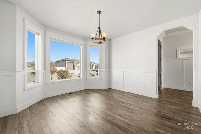 10467 Kaylee Way, Nampa, ID 83687