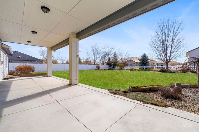 10467 Kaylee Way, Nampa, ID 83687