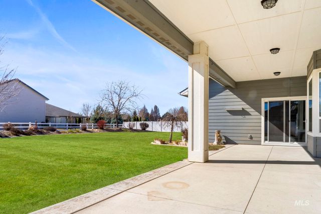 10467 Kaylee Way, Nampa, ID 83687