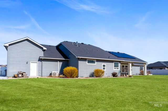 10467 Kaylee Way, Nampa, ID 83687