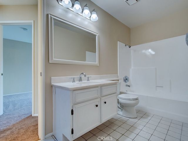 115 Stanford Court 50, Irvine, CA 92612