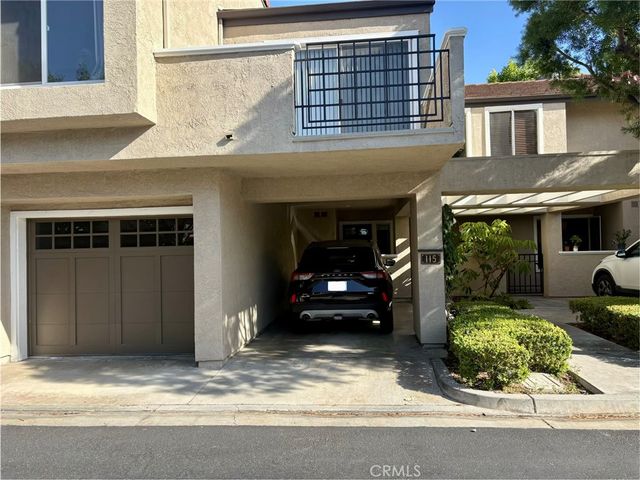 115 Stanford Court 50, Irvine, CA 92612