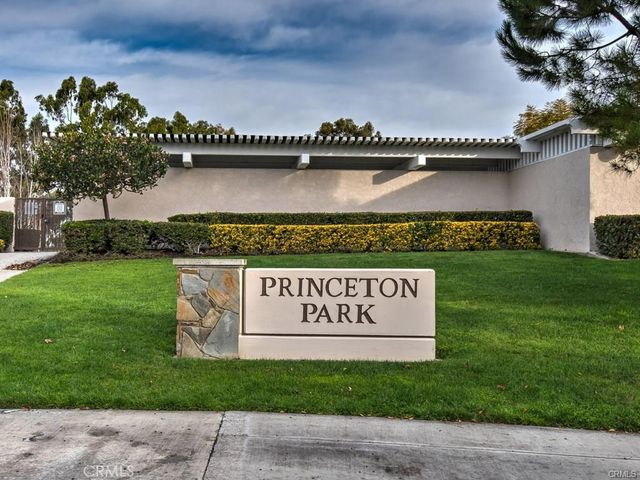 115 Stanford Court 50, Irvine, CA 92612