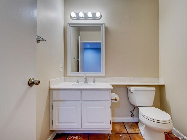 115 Stanford Court 50, Irvine, CA 92612