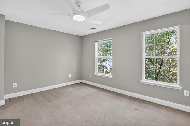 110 ELMCROFT BLVD, Rockville, MD 20850