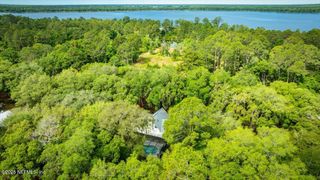 407 LAKESHORE Drive, Starke, FL 32091