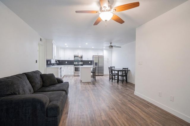 5525 E Thomas Road Unit B7, Phoenix, AZ 85018
