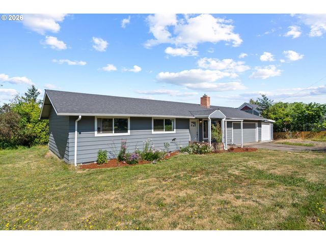 440 N YAMHILL St, Carlton, OR 97111