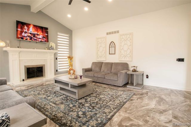 54275 Talon Court, Shelby Twp, MI 48315