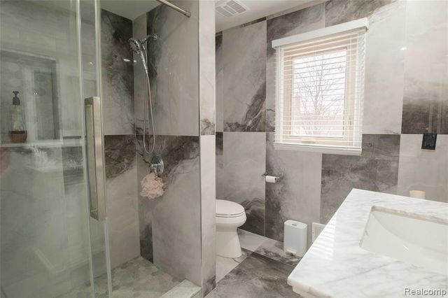 54275 Talon Court, Shelby Twp, MI 48315