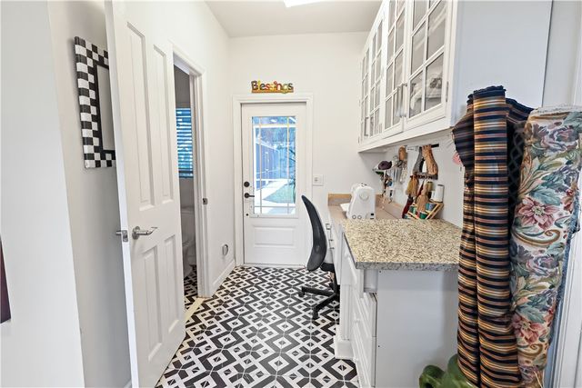 480 38th Court, Vero Beach, FL 32968