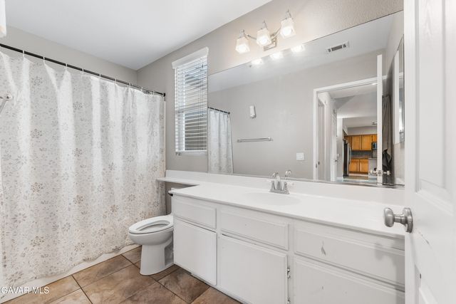 36653 Macarthur Drive, Palmdale, CA 93552