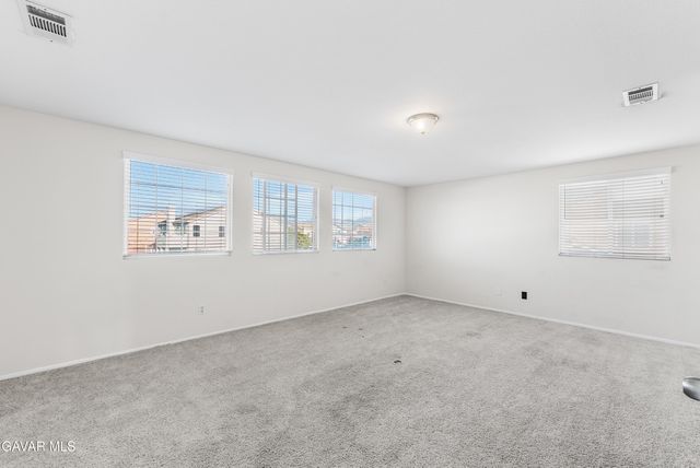 36653 Macarthur Drive, Palmdale, CA 93552