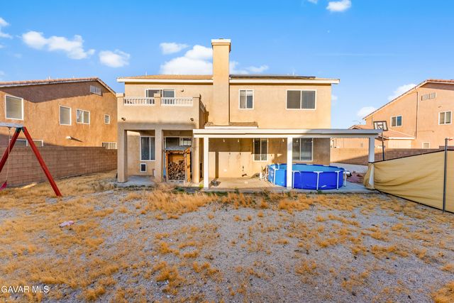 36653 Macarthur Drive, Palmdale, CA 93552