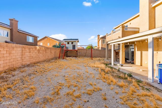 36653 Macarthur Drive, Palmdale, CA 93552