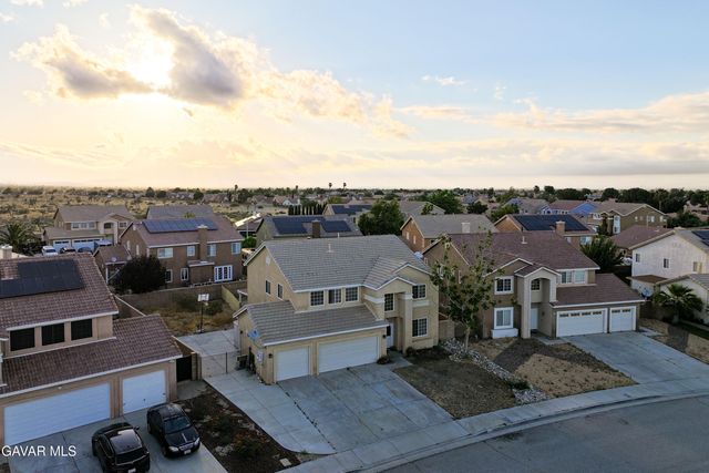 36653 Macarthur Drive, Palmdale, CA 93552
