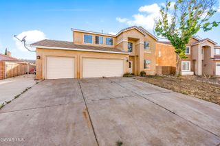 36653 Macarthur Drive, Palmdale, CA 93552
