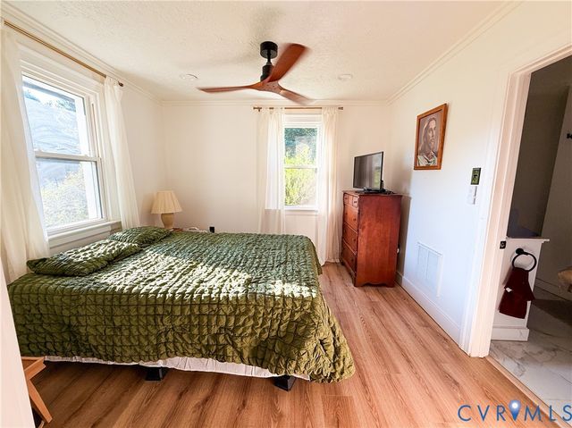 11434 Georgetown Rd, Hanover, VA 23116