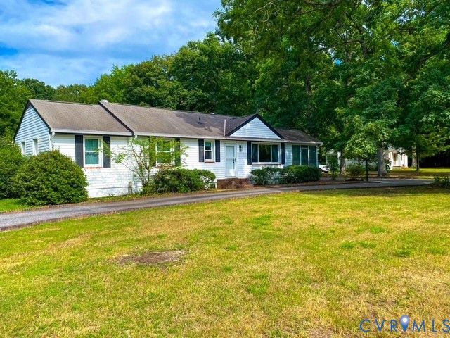 11434 Georgetown Rd, Hanover, VA 23116
