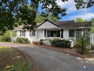 11434 Georgetown Rd, Hanover, VA 23116