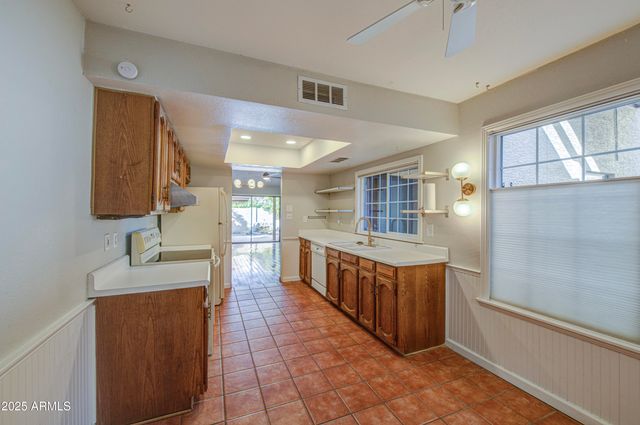 722 W STERLING Place, Chandler, AZ 85225