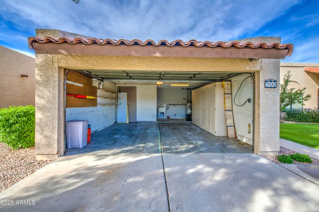 722 W STERLING Place, Chandler, AZ 85225
