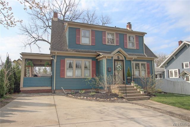 52 Helen Avenue, Hamburg, NY 14219