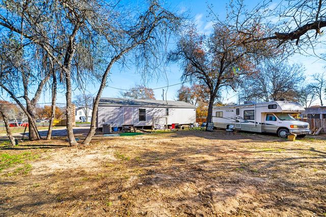23307 Hickory Shadow, Elmendorf, TX 78112