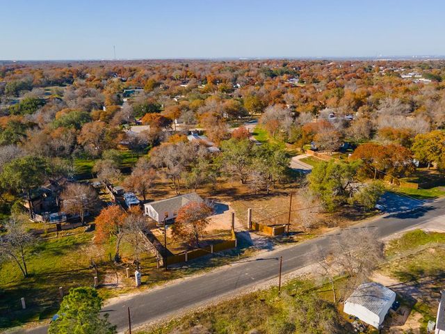 23307 Hickory Shadow, Elmendorf, TX 78112