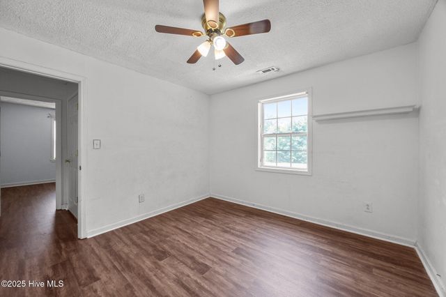 202 Jonathan Drive, Jacksonville, NC 28540