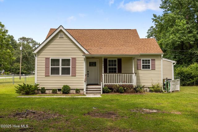 202 Jonathan Drive, Jacksonville, NC 28540