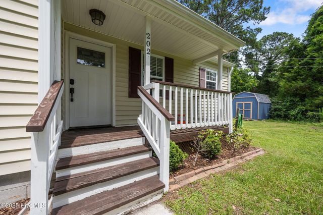 202 Jonathan Drive, Jacksonville, NC 28540