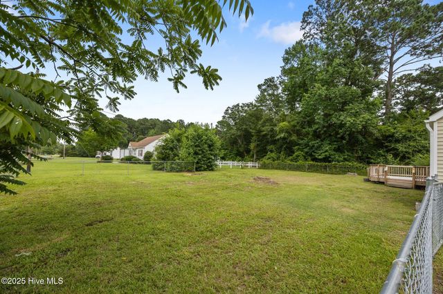 202 Jonathan Drive, Jacksonville, NC 28540