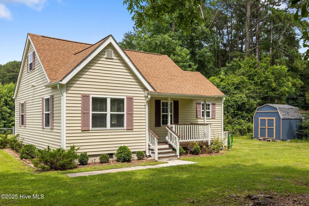 202 Jonathan Drive, Jacksonville, NC 28540