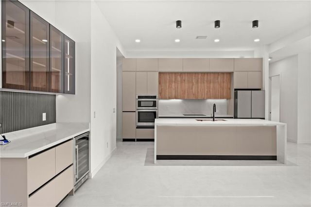 1532 NW 34 PL, Cape Coral, FL 33993