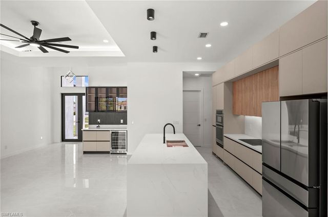 1532 NW 34 PL, Cape Coral, FL 33993