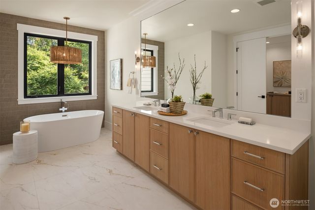 10415 SE 13th Street, Bellevue, WA 98004