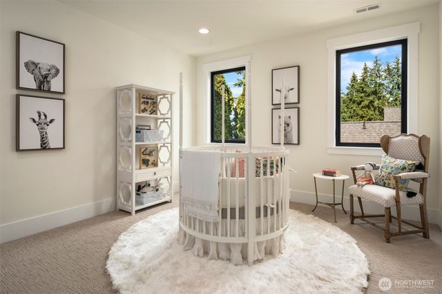 10415 SE 13th Street, Bellevue, WA 98004