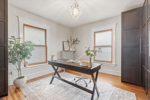 937 Hague Avenue, Saint Paul, MN 55104