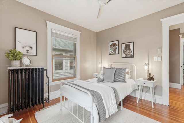 937 Hague Avenue, Saint Paul, MN 55104