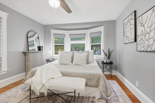 937 Hague Avenue, Saint Paul, MN 55104