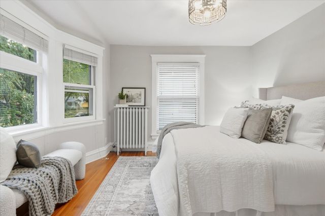 937 Hague Avenue, Saint Paul, MN 55104