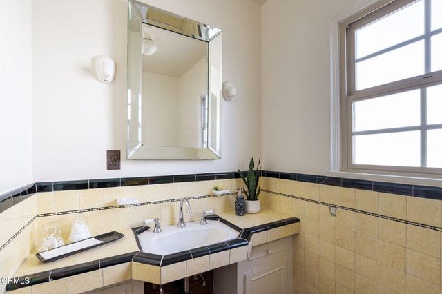 807 W Fernfield Drive, Monterey Park, CA 91754