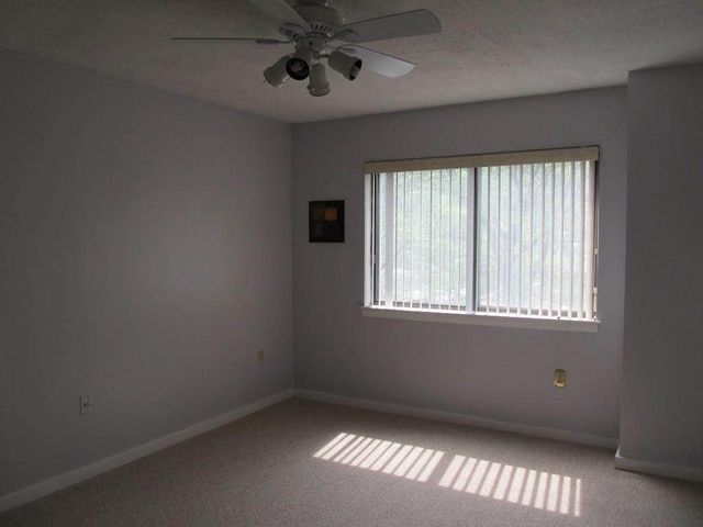 90 Quincy Shore Dr 117, Quincy, MA 02171